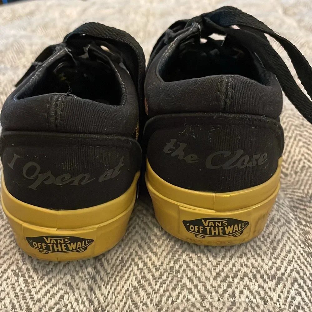 Harry Potter Golden Snitch Vans size 10.5